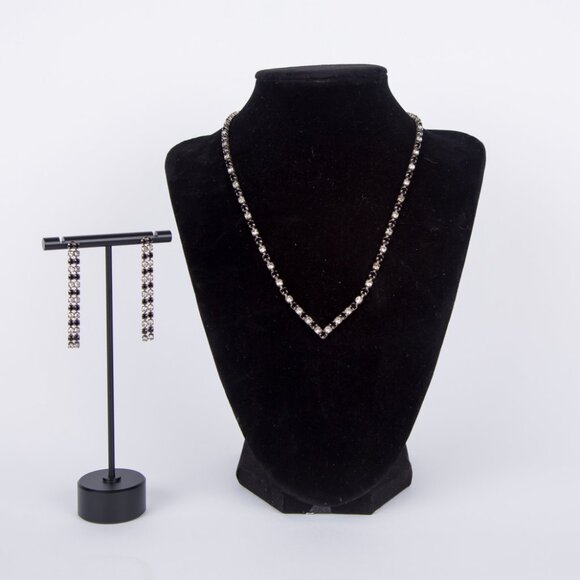 VINTAGE 1980's BLACK AND SILVER RHINESTONE EARRING AND NECKLACE SET - Picture 2 of 13
